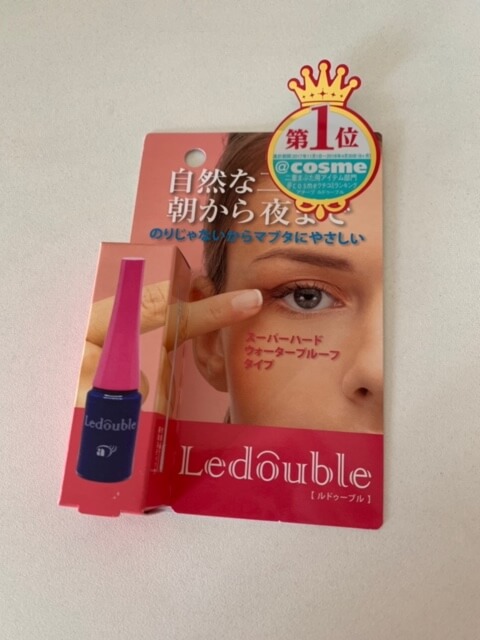 アイプチ商品の外装の写真